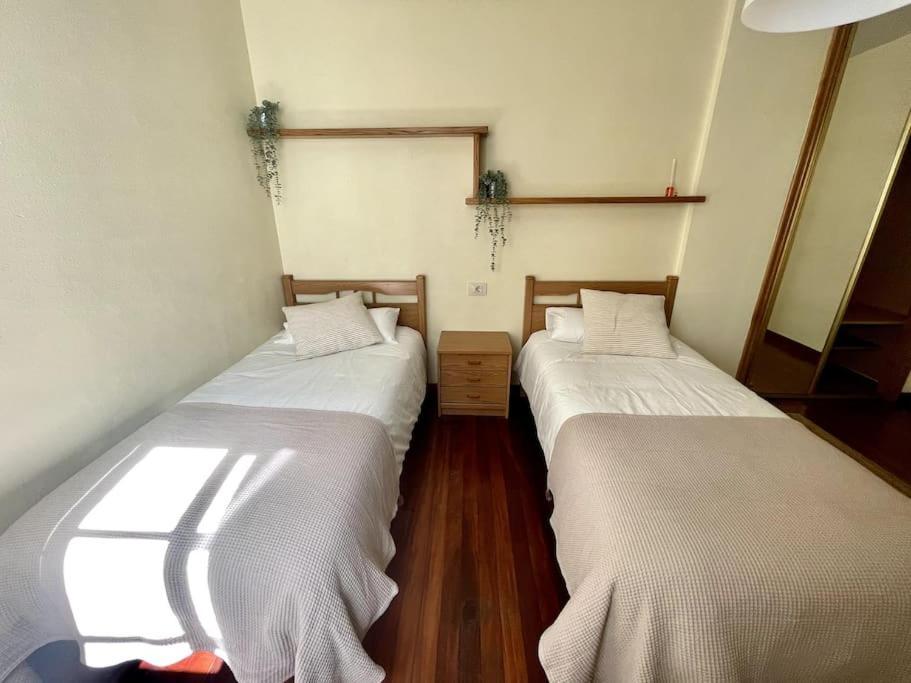 Agradable Apartamento Centrico En Cangas エクステリア 写真